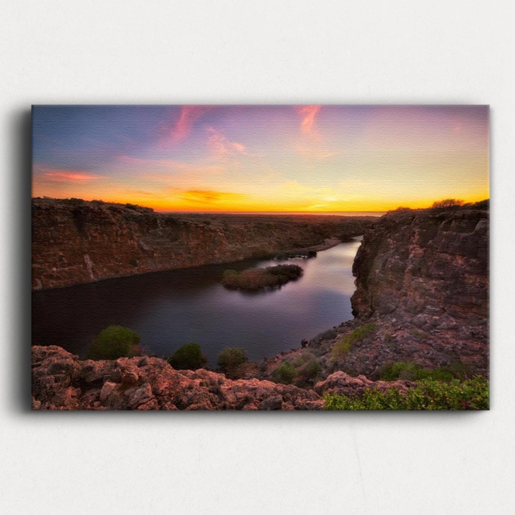 SUN0189 - Yardie Creek Gorge