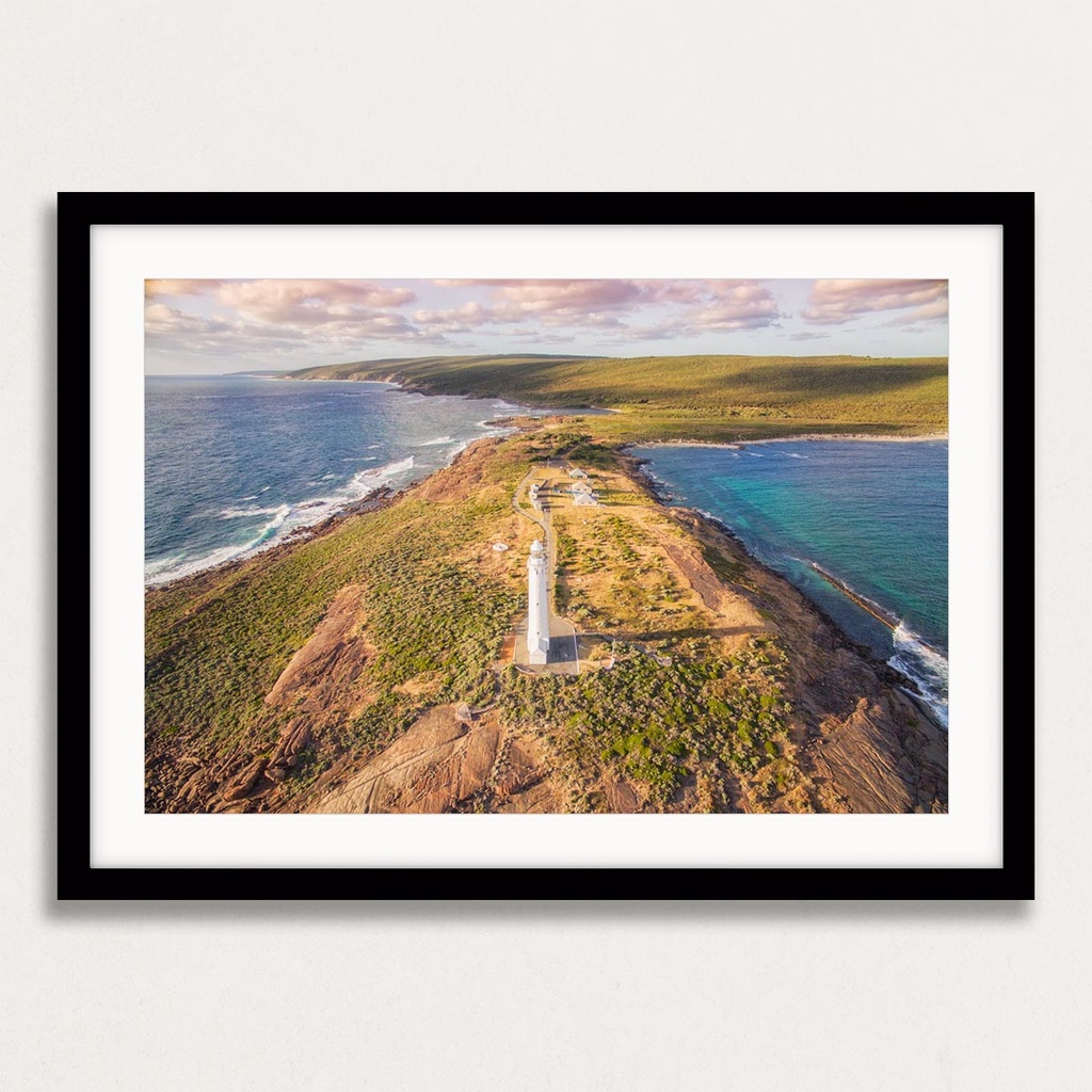 SUN0668 - Cape Leeuwin Lighthouse