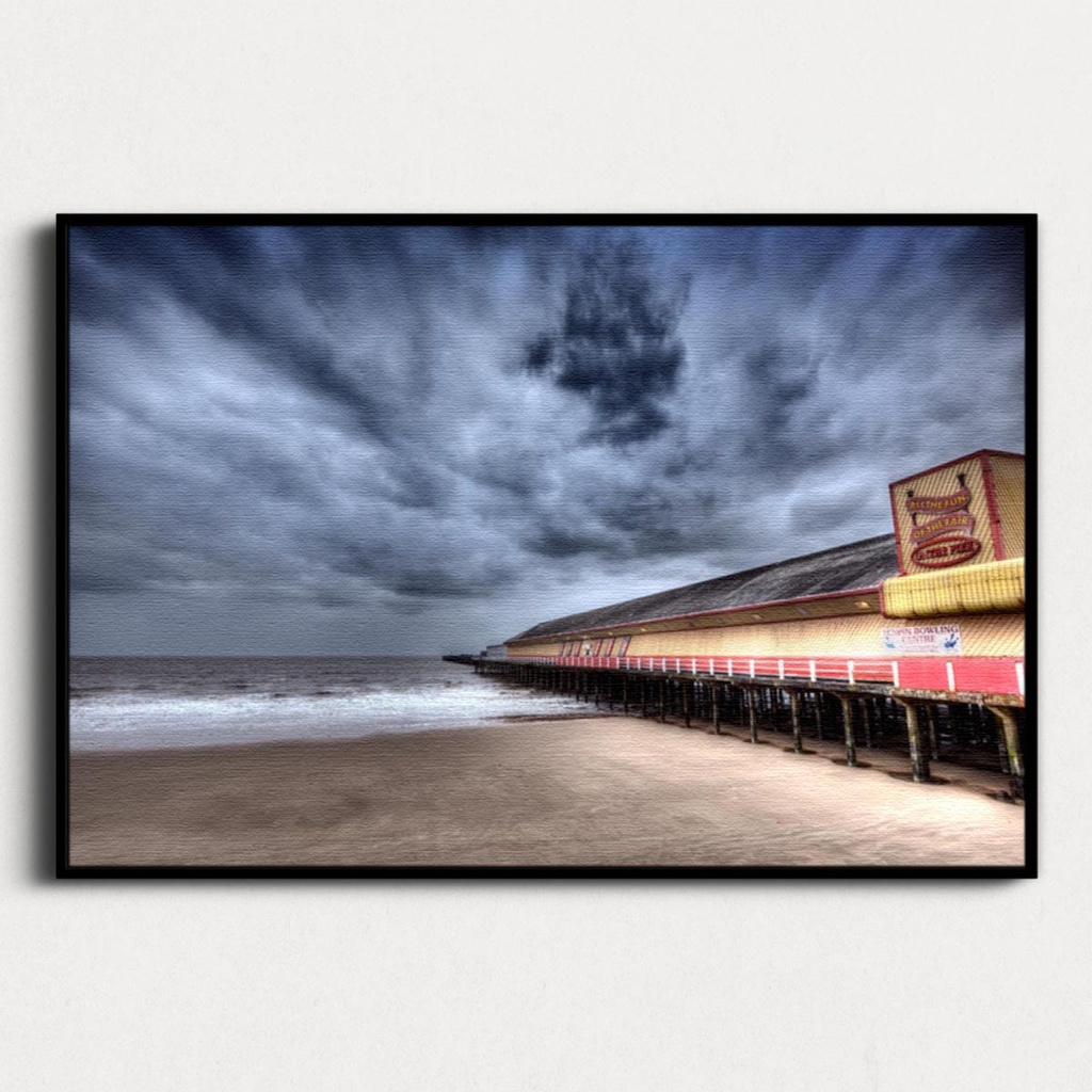 SUN0110 - Walton-on-the-Naze Pier