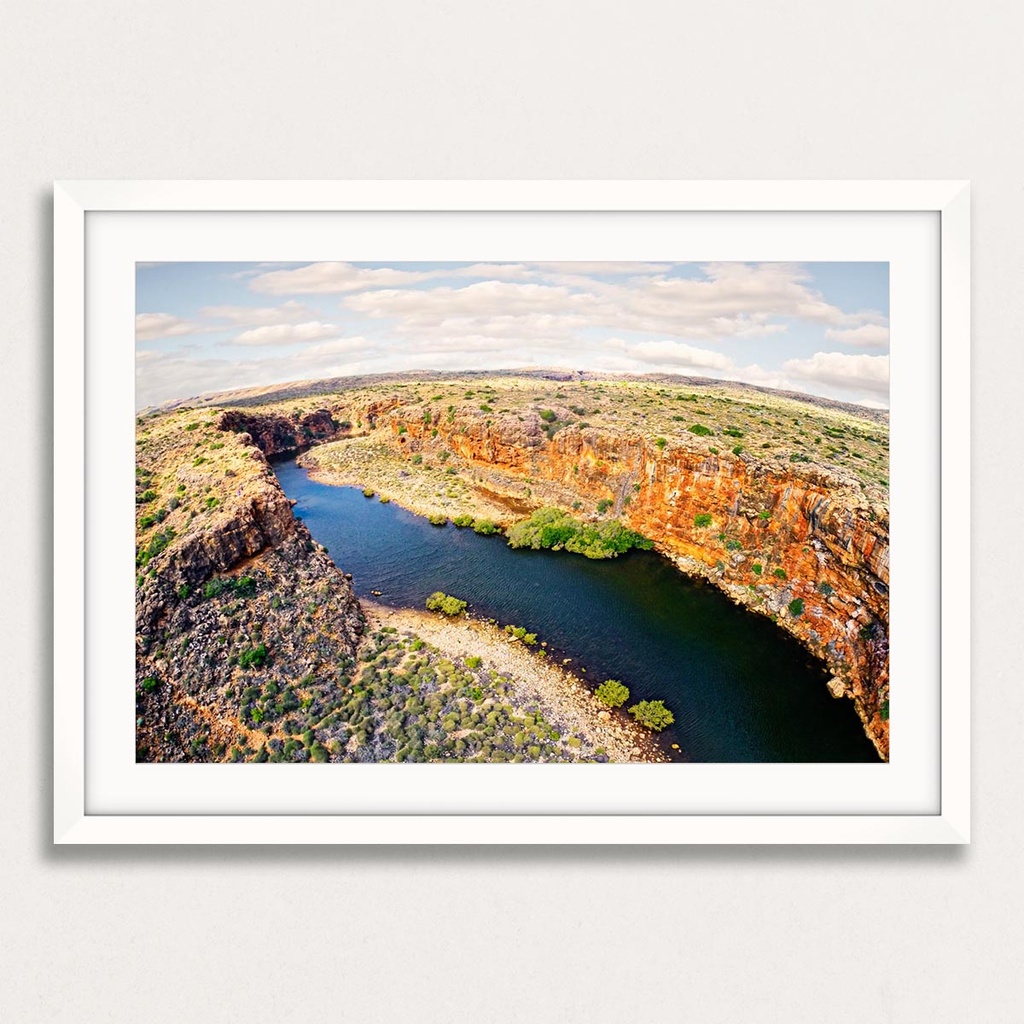 SUN0350 - Yardie Creek