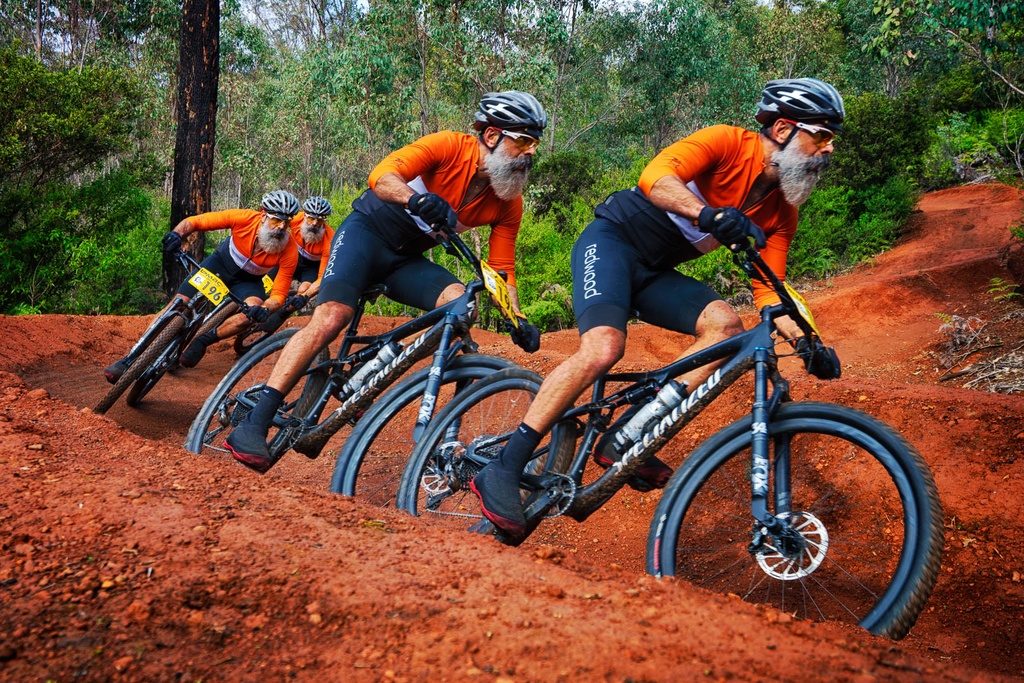 SUN1031 - Murray Valley MTB (Fine Art Print - Rolled, 45 x 30cm)