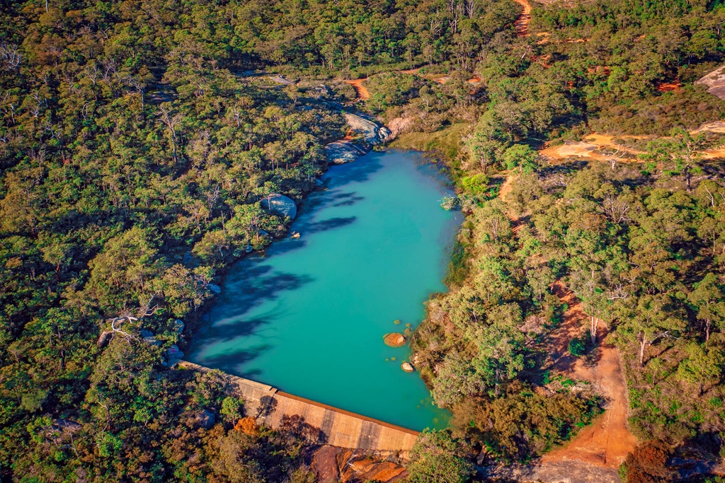 SUN1028 - Oakley Dam Blues