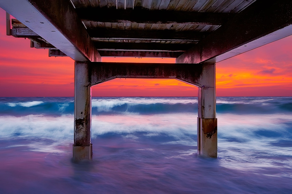 SUN0031 - North Beach Jetty (Fine Art Print - Rolled, 45 x 30cm)