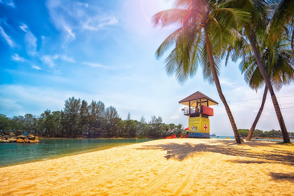 SUN0300 - Sentosa Beach (Fine Art Print - Rolled, 45cm x 30cm)