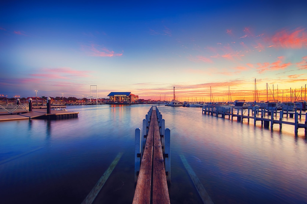 SUN0291 - Sorrento Quay (Fine Art Print - Rolled, 45cm x 30cm)