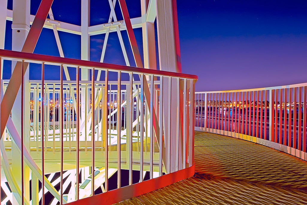 SUN0028 - Hillarys Lighthouse (Fine Art Print - Rolled, 45cm x 30cm)