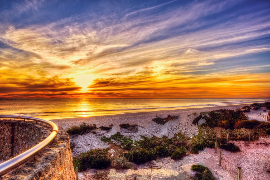SUN0011 - Scarborough Beach (Fine Art Print - Rolled, 45 x 30cm)