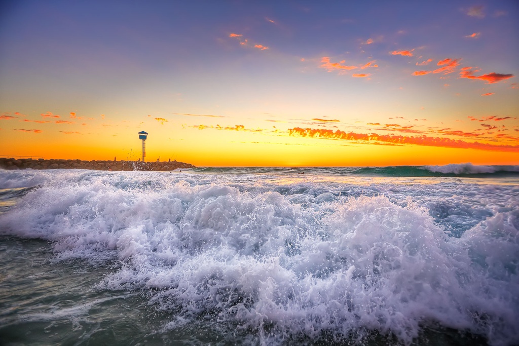 SUN0090 - City Beach Sunset