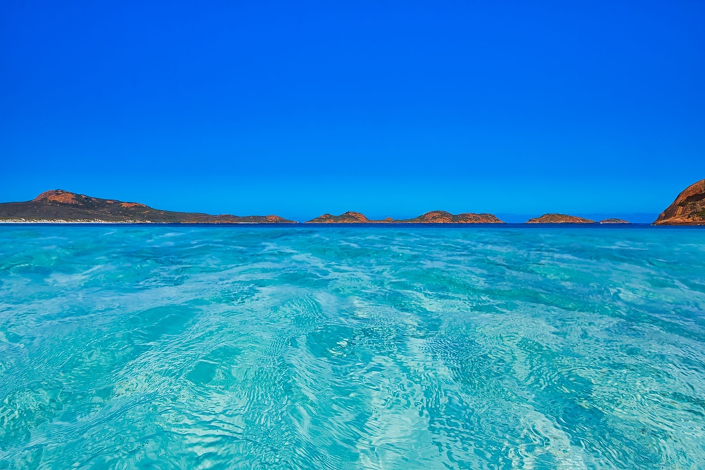 SUN0240 - Lucky Bay (Fine Art Print - Rolled, 45cm x 30cm)