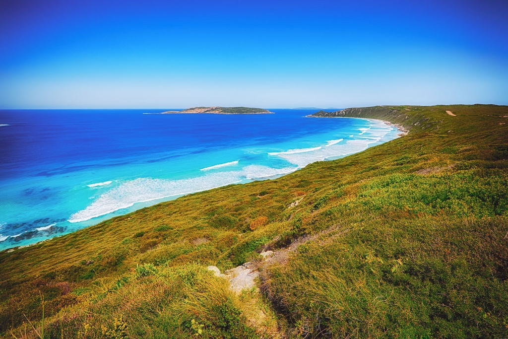 SUN0221 - Observatory Beach