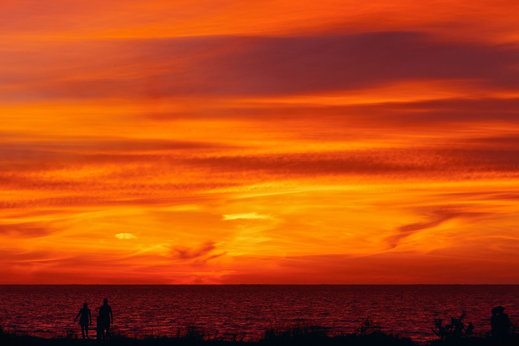 SUN0148 - Coral Bay (Fine Art Print - Rolled, 45cm x 30cm)