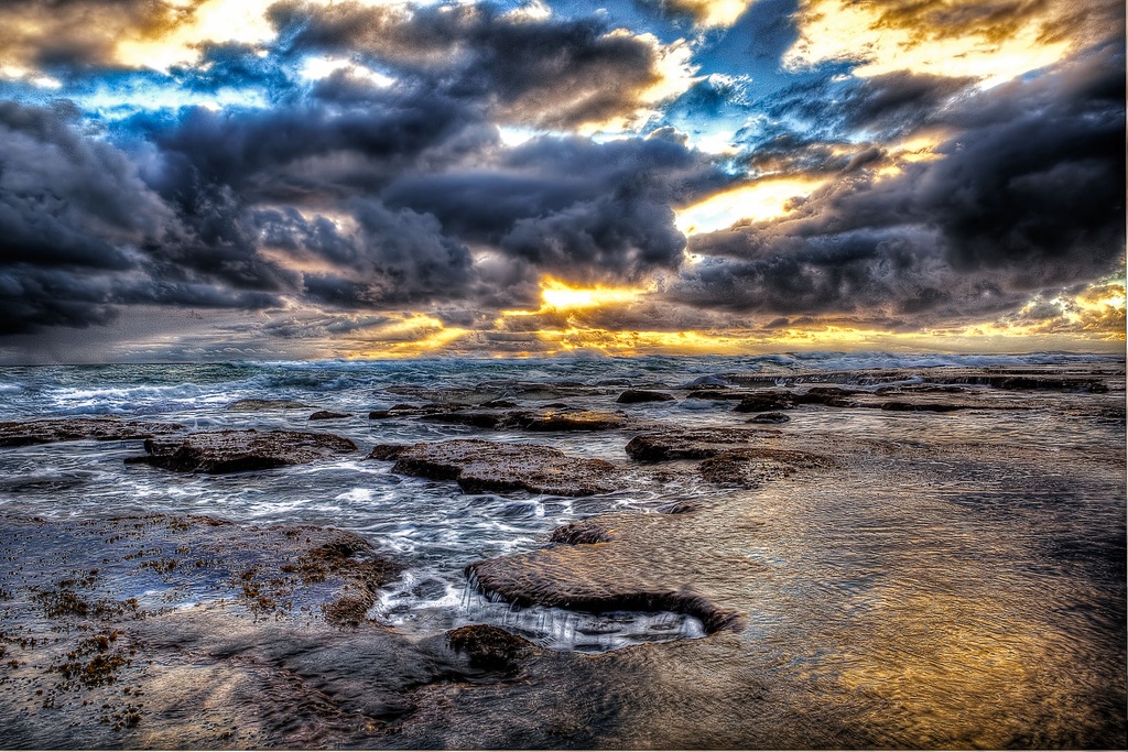 SUN0176 - Yallingup (Fine Art Print - Rolled, 45cm x 30cm)