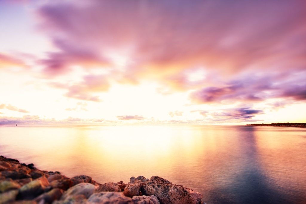 SUN0325 - Whitfords Beach Sunset