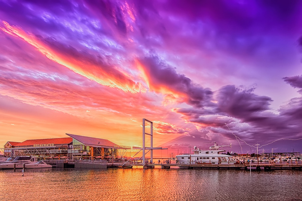 SUN0429 - Sorrento Quay Stormy Sunset (Fine Art Print - Rolled, 45cm x 30cm)