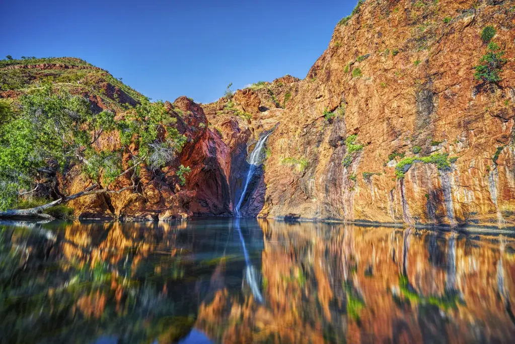 SUN0485 - Harry’s Hole (Fine Art Print - Rolled, 45cm x 30cm)