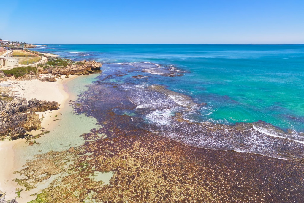 SUN0613 - North Beach Aerial (Fine Art Print - Rolled, 45cm x 30cm)
