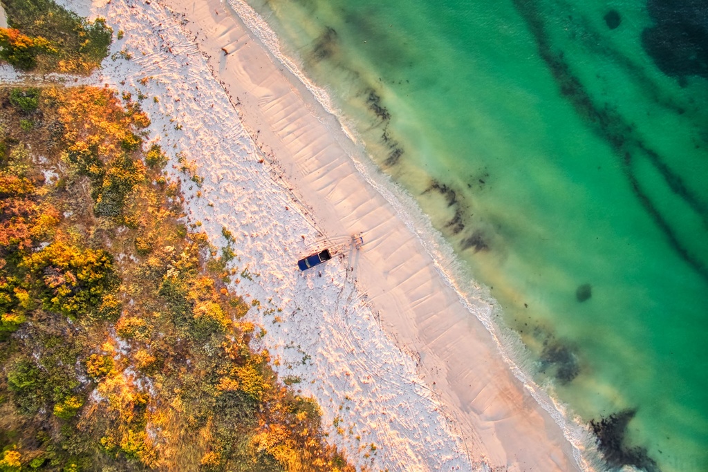 SUN0635 - Cervantes Sunset Watchers (Fine Art Print - Rolled, 45cm x 30cm)