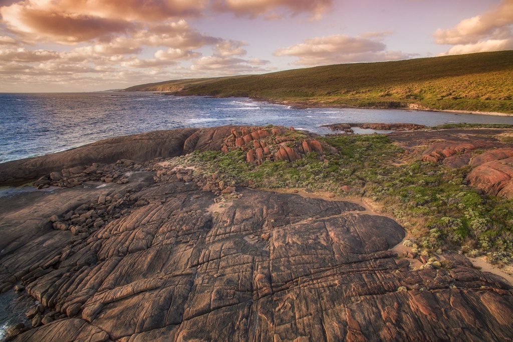 SUN0671 - Cape Leeuwin North (Fine Art Print - Rolled, 45cm x 30cm)