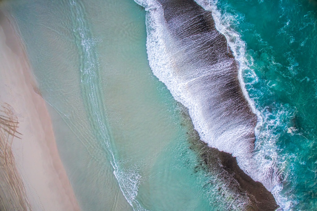 SUN0724 - Eleven Mile Break (Fine Art Print - Rolled, 45cm x 30cm)