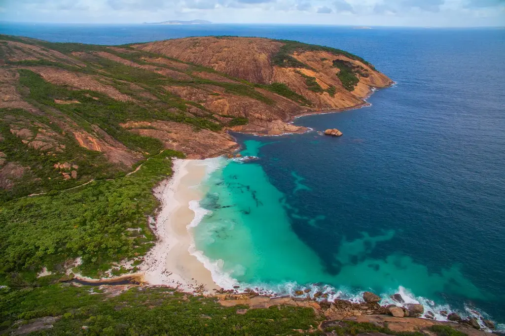 SUN0736 - Little Hellfire Bay