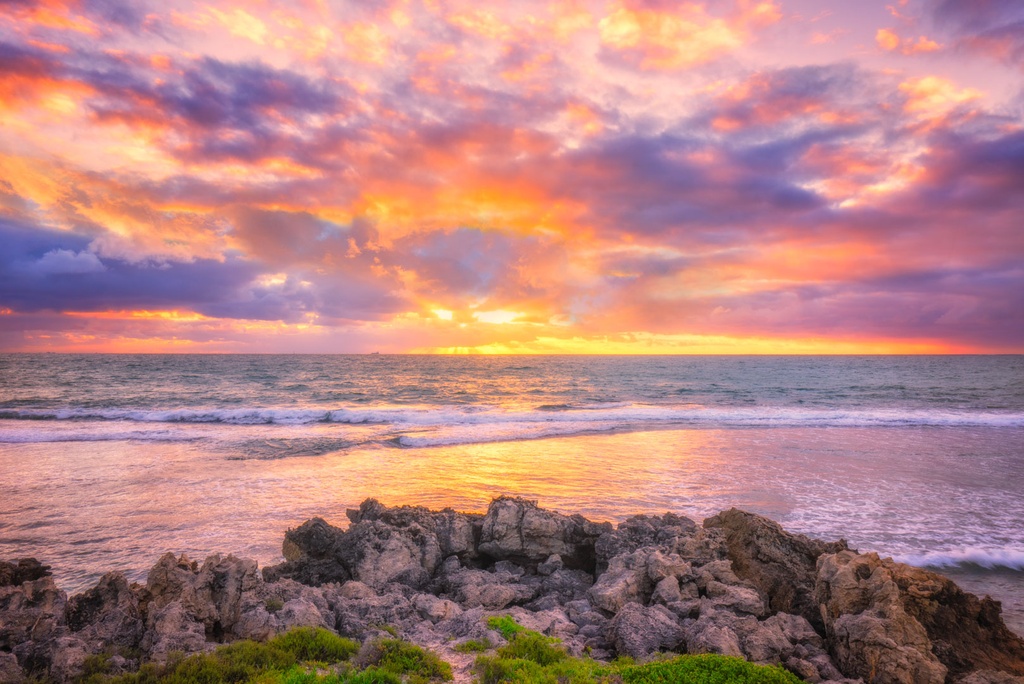 SUN0737 - Mettams Madness (Fine Art Print - Rolled, 45cm x 30cm)