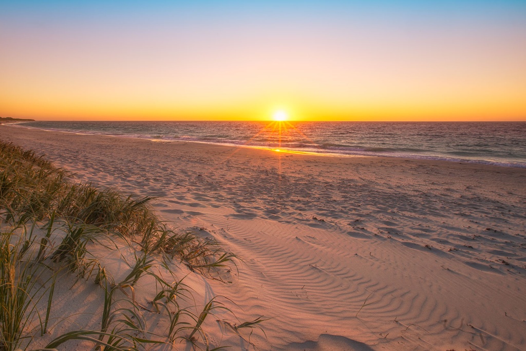 SUN0749 - Last Sunset of 2017 (Fine Art Print - Rolled, 45 x 30cm)