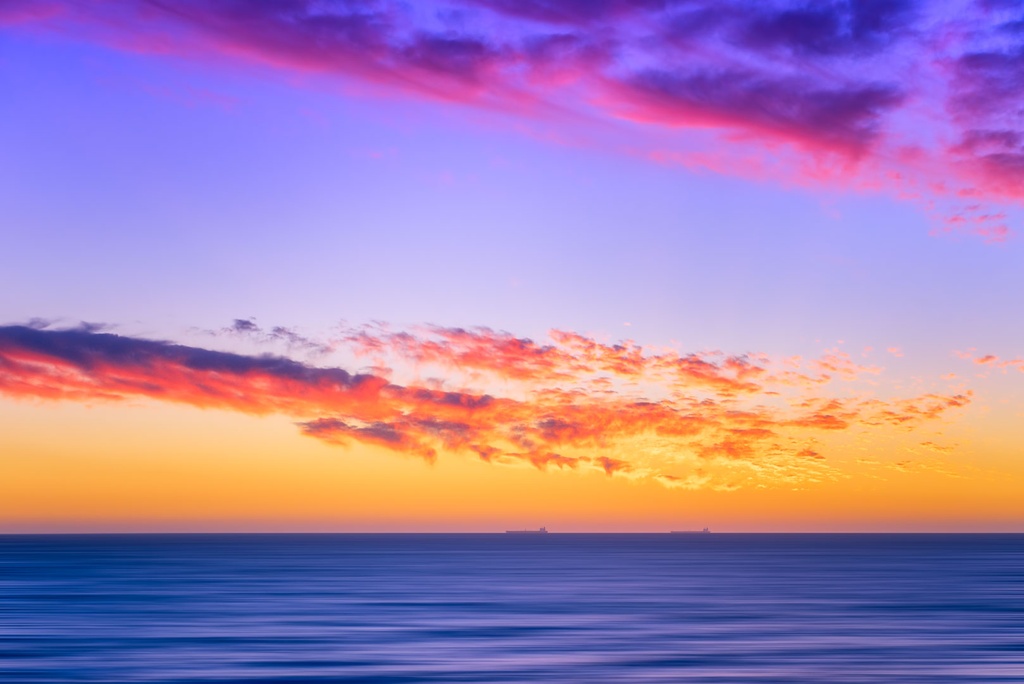 SUN0798 - Colour Blast Coast (Fine Art Print - Rolled, 45cm x 30cm)