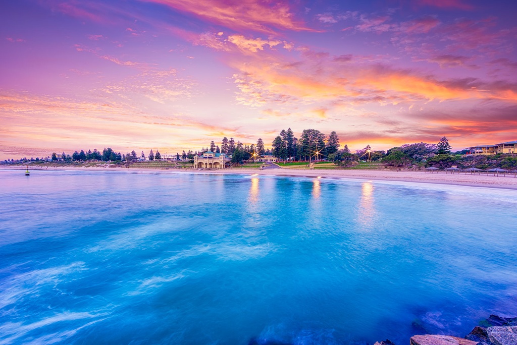 SUN0809 - Cottesloe Blue (Fine Art Print - Rolled, 45cm x 30cm)