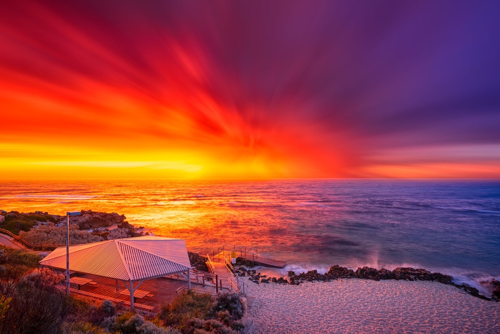 SUN0849 - Big Bang Mettams (Fine Art Print - Rolled, 45cm x 30cm)