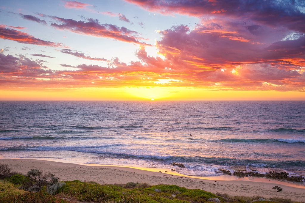 SUN0856 - Evening Surf (Fine Art Print - Rolled, 45cm x 30cm)