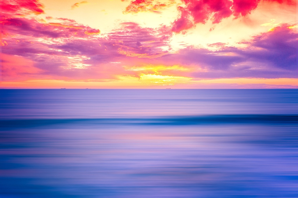 SUN0897 - Smooth Glow (Fine Art Print - Rolled, 45cm x 30cm)