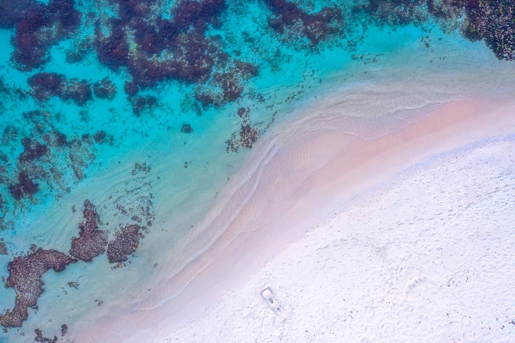 SUN0903 - Beach Driving (Fine Art Print - Rolled, 45cm x 30cm)