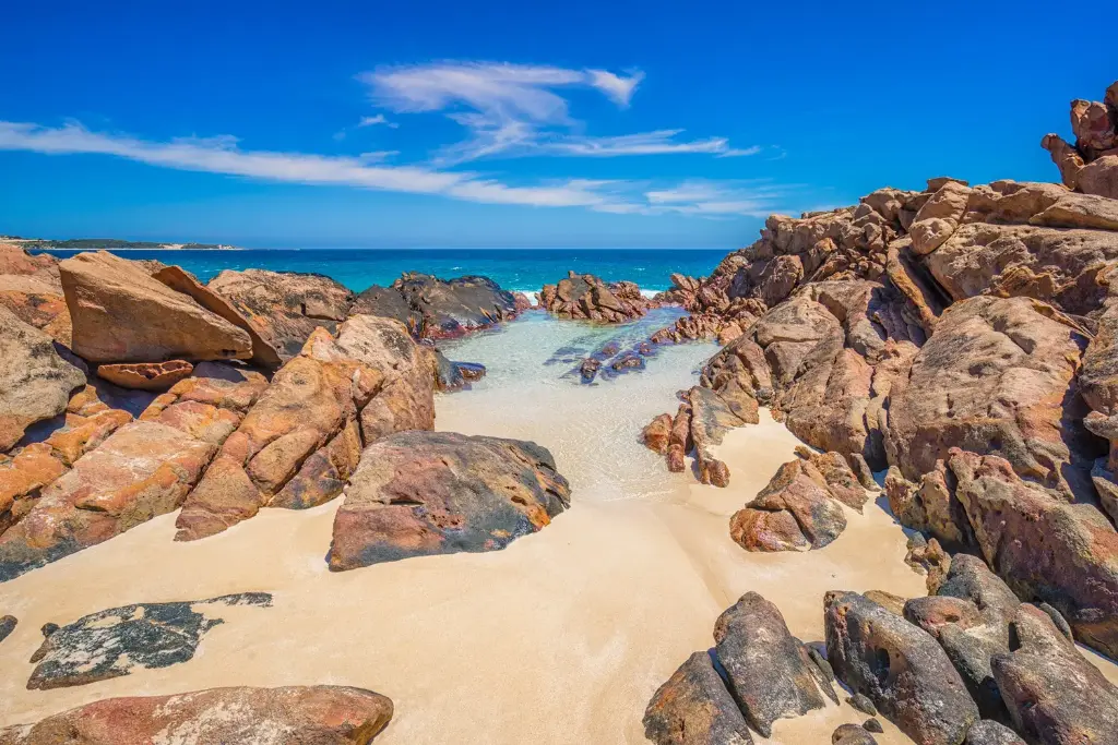 SUN0916 - Private Pool