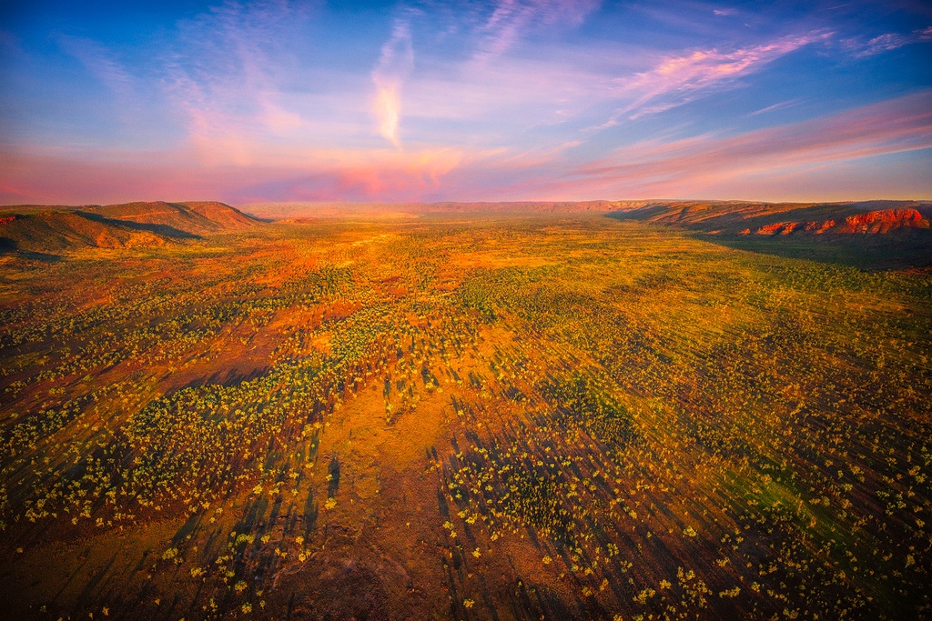 SUN0917 - Kimberley Vastness (Fine Art Print - Rolled, 45cm x 30cm)