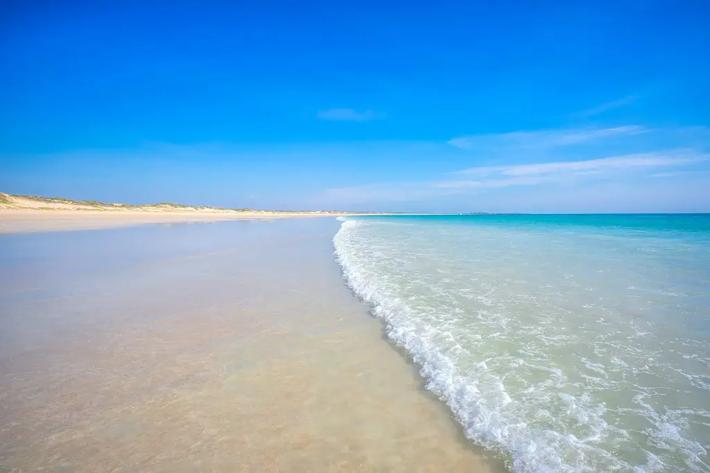 SUN0935 - Broome Broome