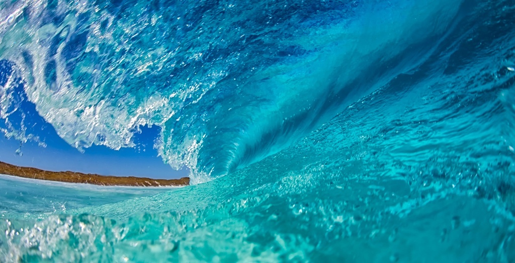 SUN0216 - Lucky Bay Wave II