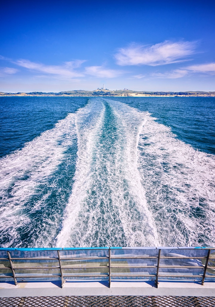 SUN0528 - Goodbye Rottnest