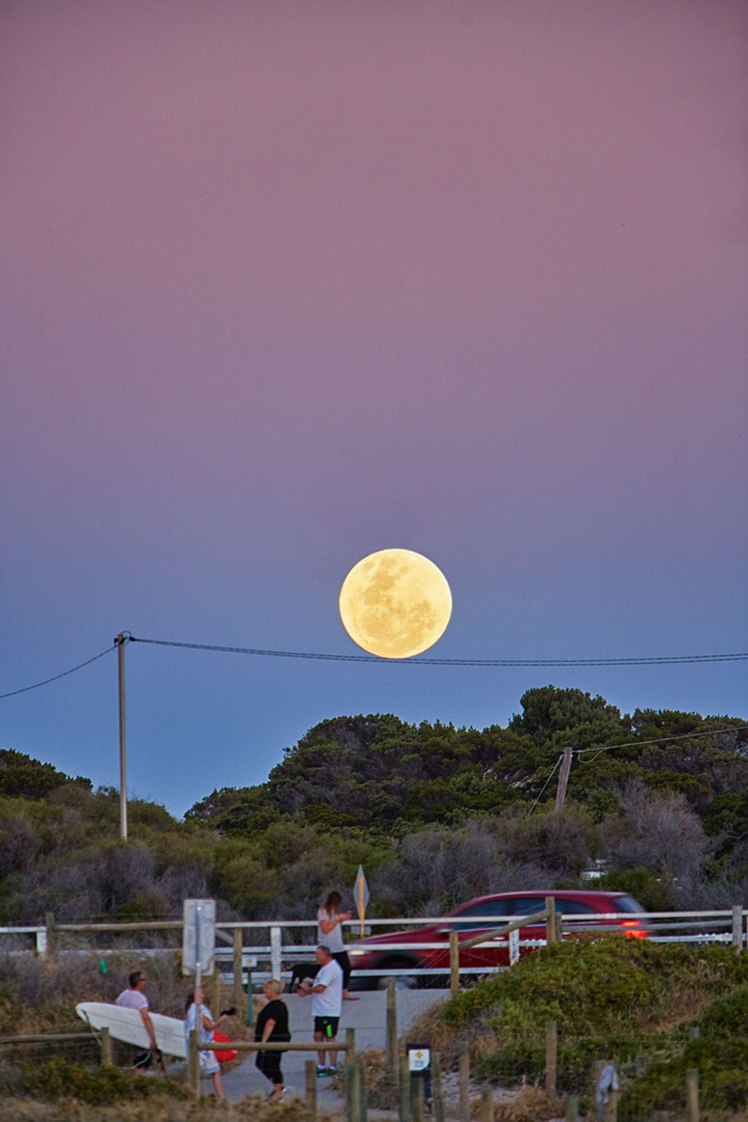 SUN0621 - Supermoon Trigg