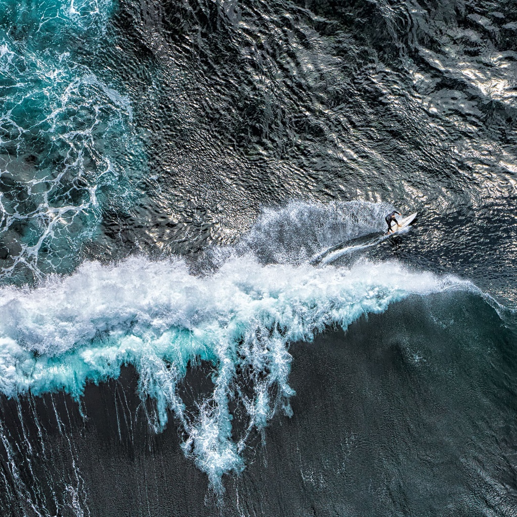 SUN0473 - Main Break Surf (Fine Art Print - Rolled, 40cm x 40cm)