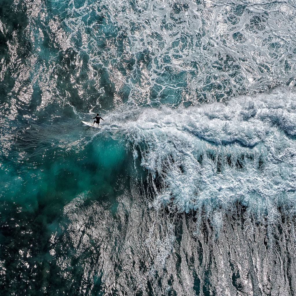 SUN0476 - Main Break Surf (Fine Art Print - Rolled, 40cm x 40cm)