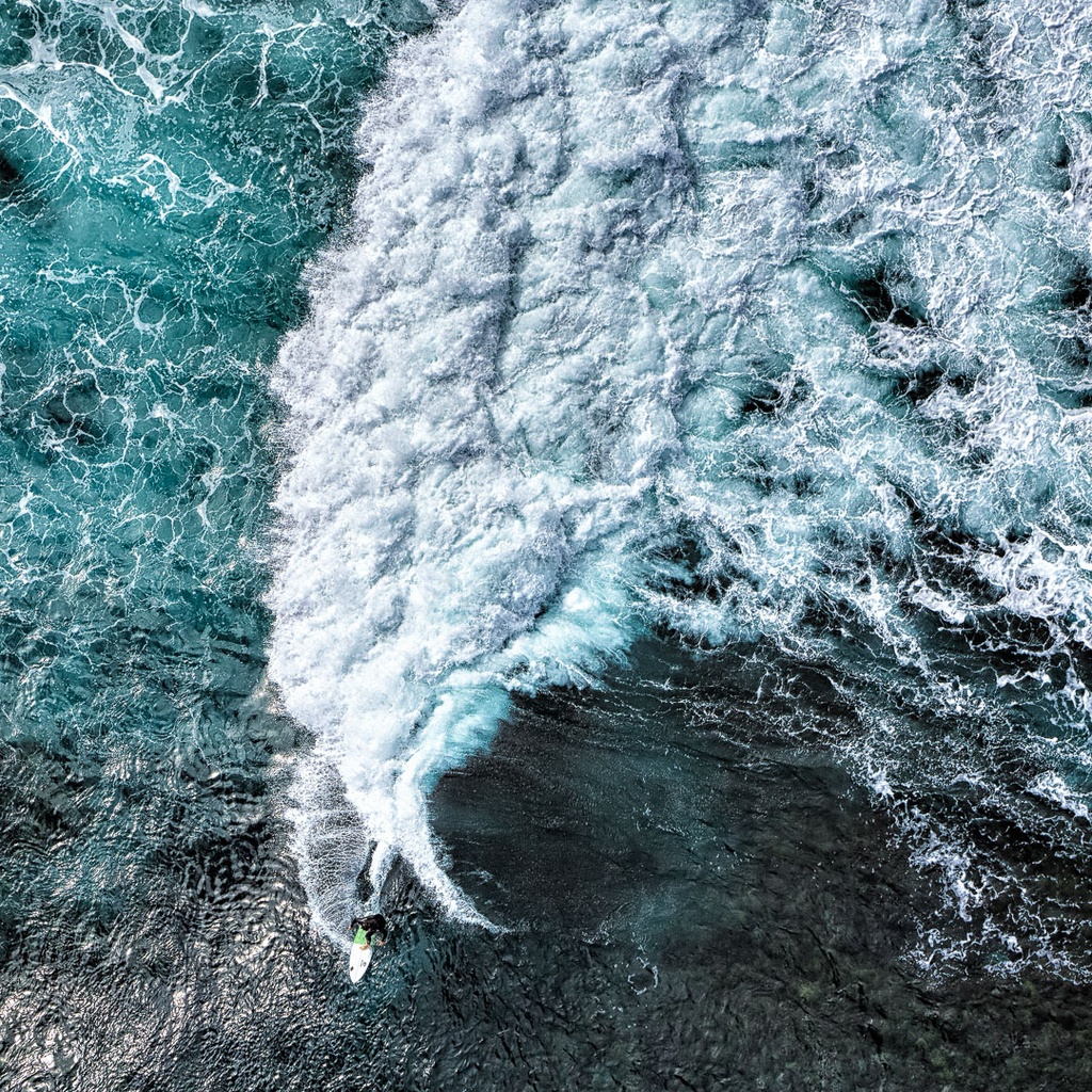 SUN0477 - Main Break Surf (Fine Art Print - Rolled, 40cm x 40cm)