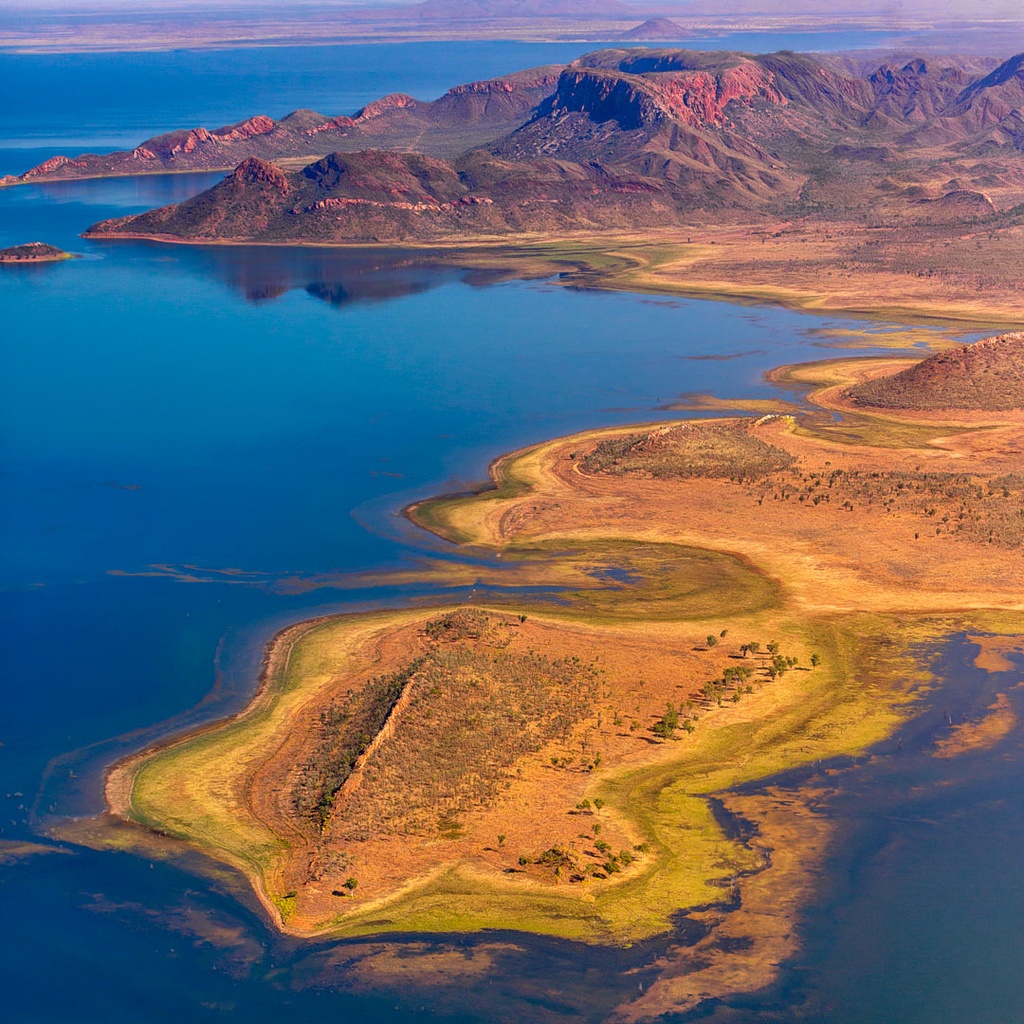 SUN0810 - Lake Argyle