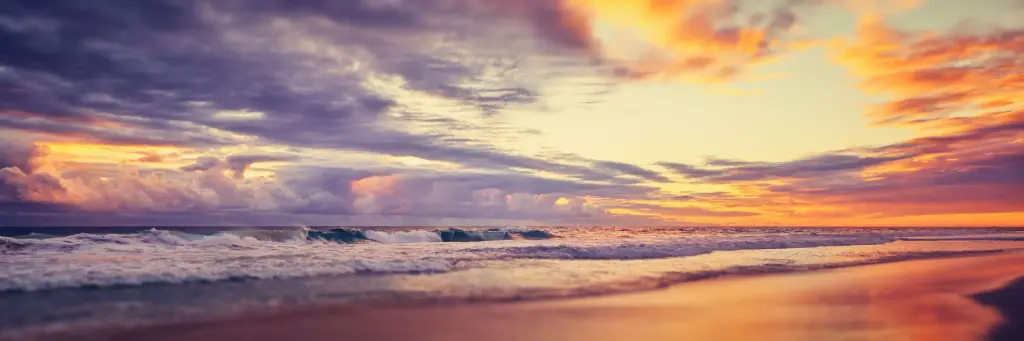 SUN0327 - Mullaloo Waves (Fine Art Print - Rolled, 60cm x 20cm)