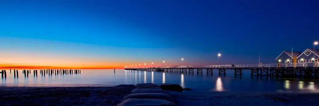 SUN0044 - Busselton Jetty