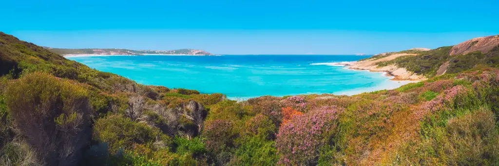 SUN0215 - Bluehaven Beach