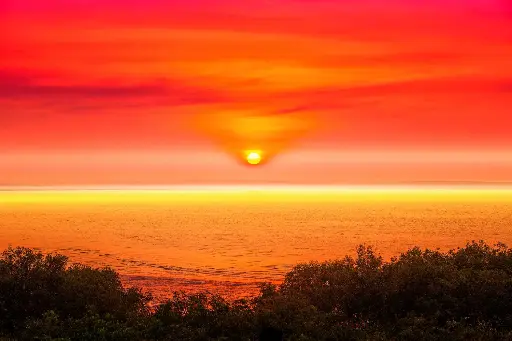 SUN0800 - Red Sky Broome