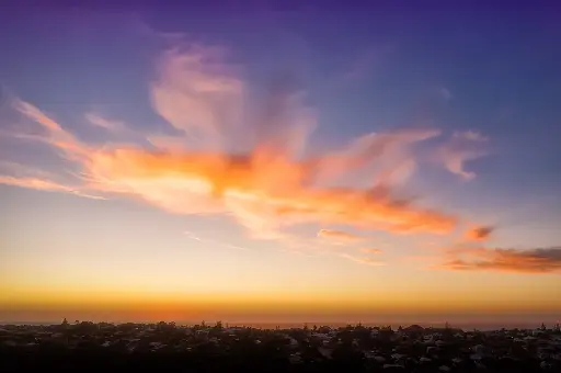 SUN0936 - Trigg Home